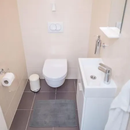New! Carpe Diem 1,split-bacvice,free Wi-fi, Parking شقة