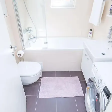 Apartment New! Carpe Diem 1,split-bacvice,free Wi-fi, Parking